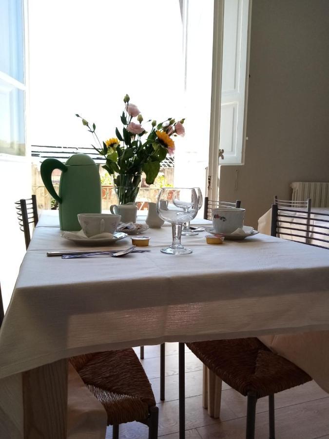 ルッカ Binario 5 Bed & Breakfast エクステリア 写真