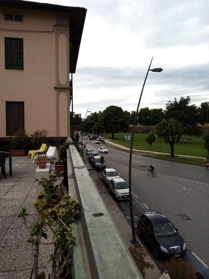ルッカ Binario 5 Bed & Breakfast エクステリア 写真
